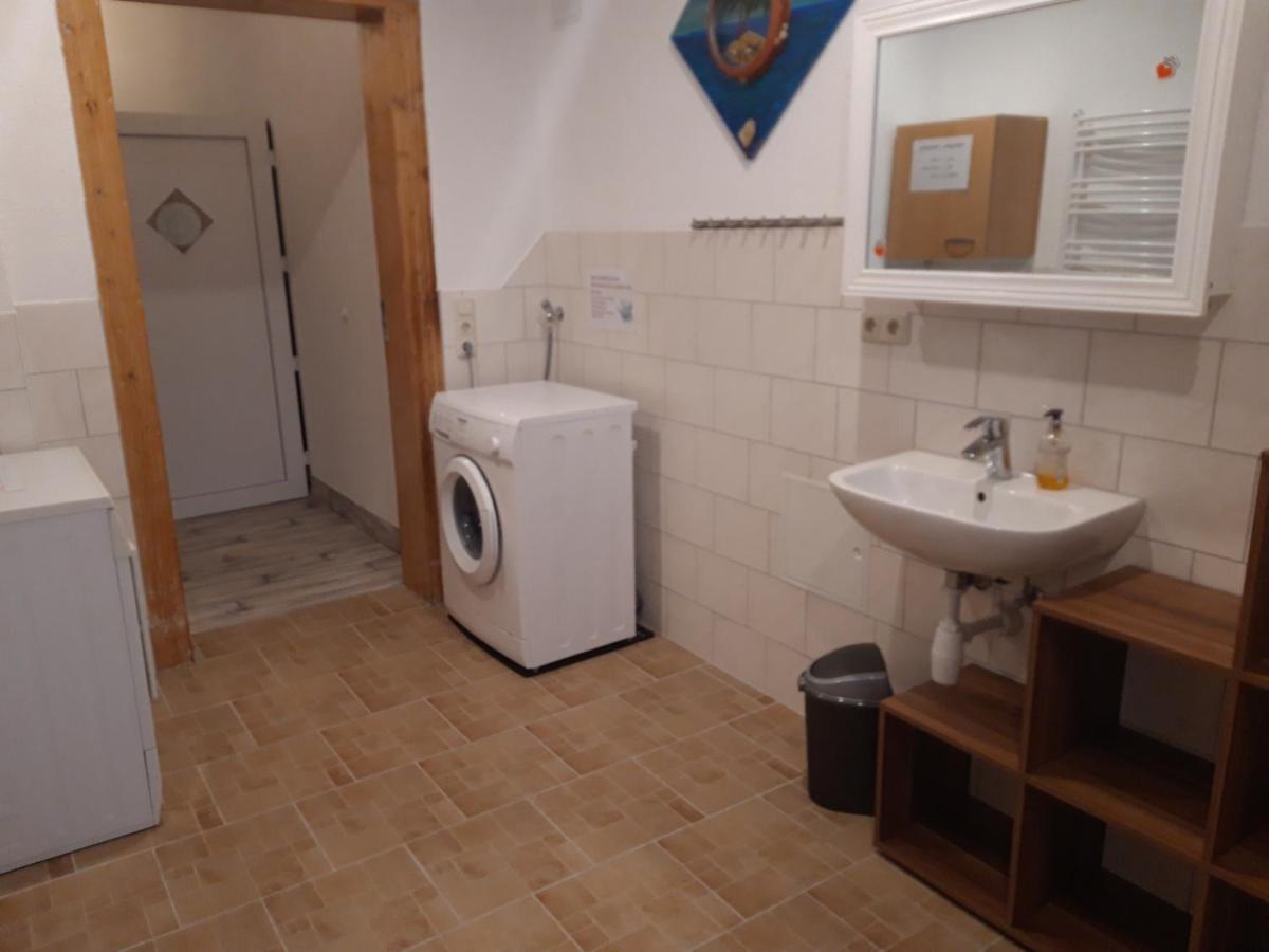 Ferienwohnung Erz-Hostel Thermalbad Wiesenbad Exteriér fotografie
